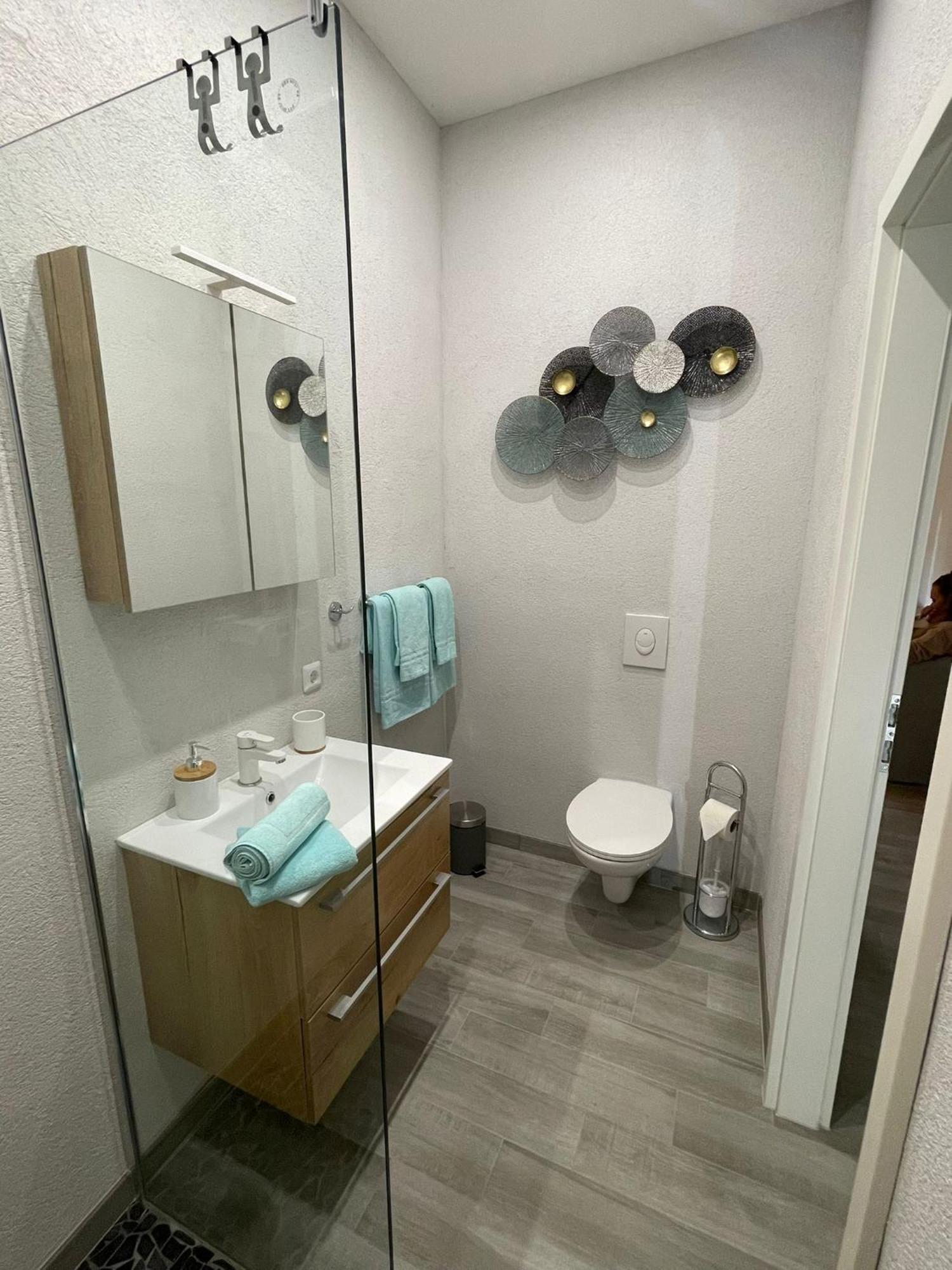 Holi Day Spa 2-Bett Zimmer App 3 Берлин Экстерьер фото